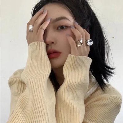 红楼梦第二部:黛玉葬花