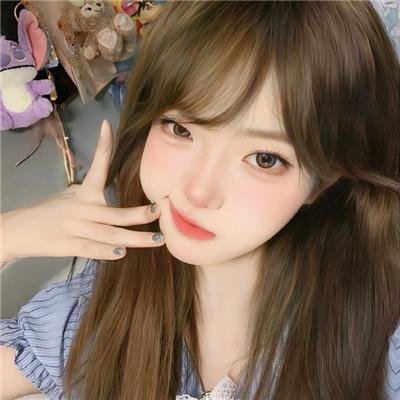 三小一家人
